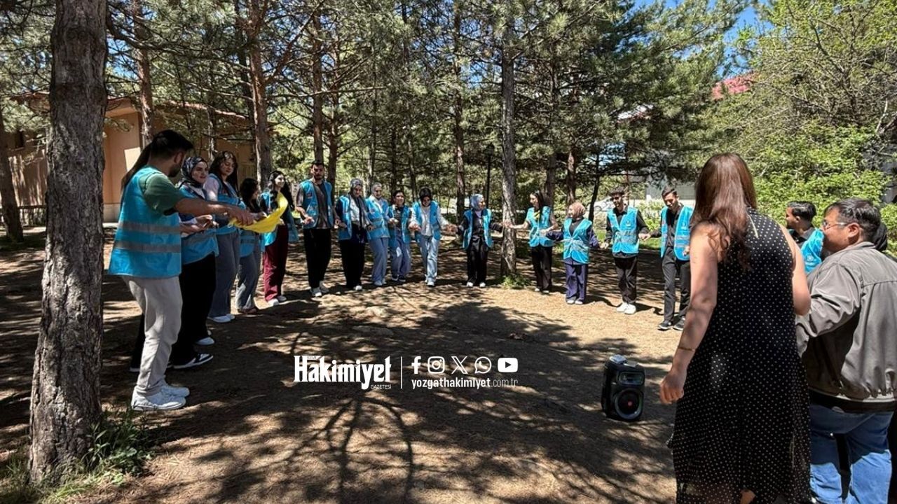 Uzakları Yakın Eden Buluşma! Yozgat Çamlığı'nda Ezber Bozan Bayramlaşma (6)