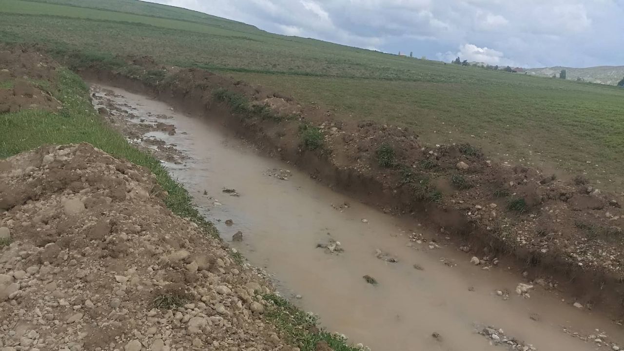 Yağışlar Sonrası Ekipler O Alanlar İçin Harekete Geçti (3)