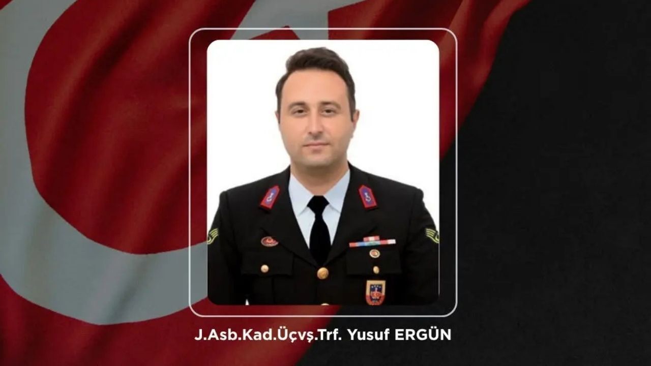 Yoldaki Lastik Parçalarını Temizlerken Şehit Oldu! Astsubay Yusuf Ergün'den Acı Haber (1)