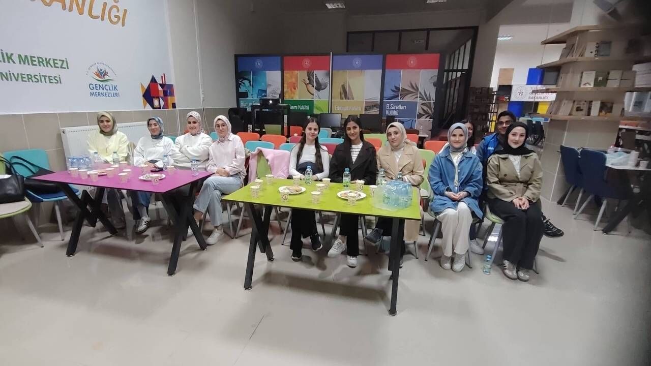 Yozgat Bozok Üniversitesi Genç Ofis’ten Anlamlı Etkinlik (2)