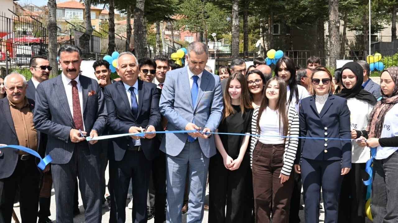 Yozgat Eğitiminde Fark Yaratan Sergi! Öğrencilerden Örnek Projeler (1)