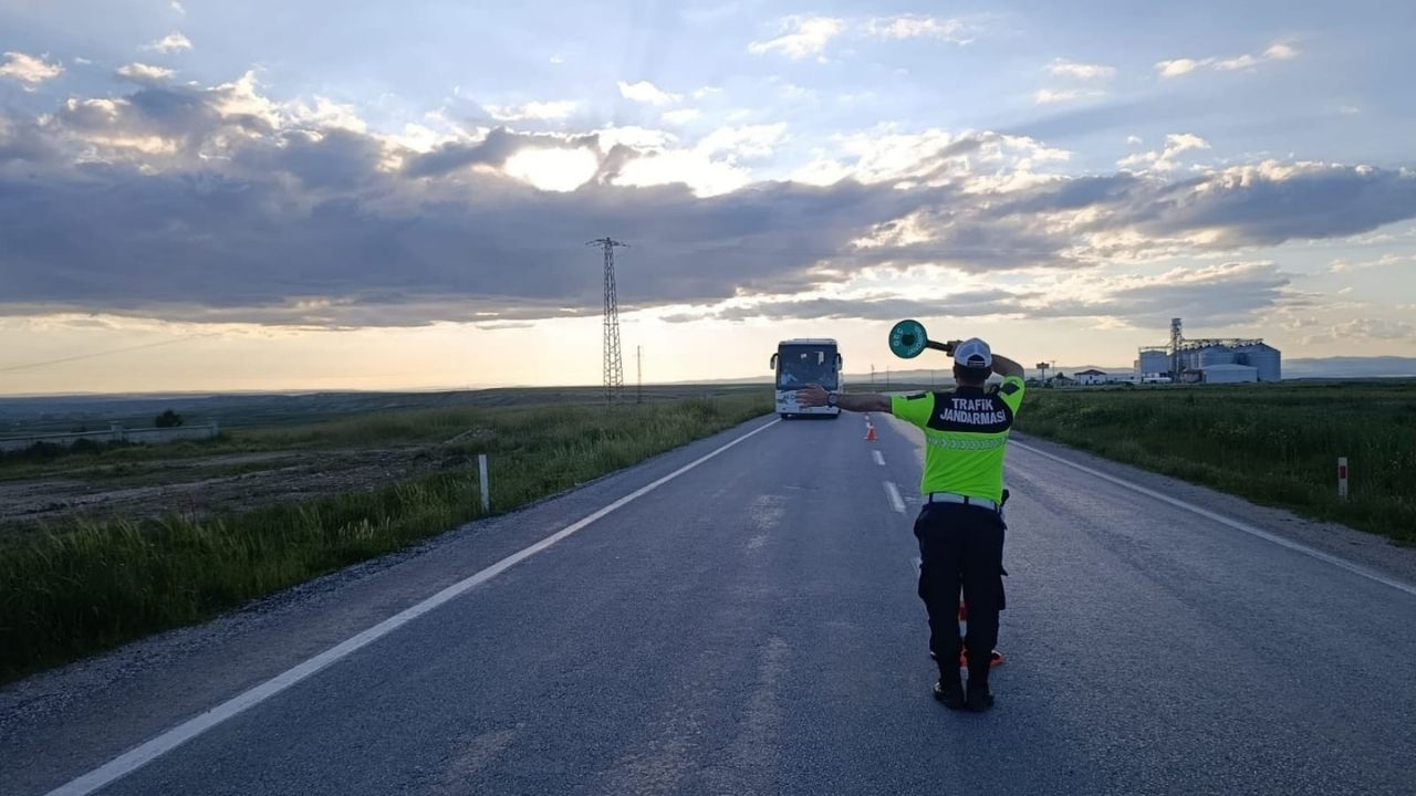 Yozgat İl Jandarma Komutanlığı’ndan Trafik Güvenliği Hamlesi