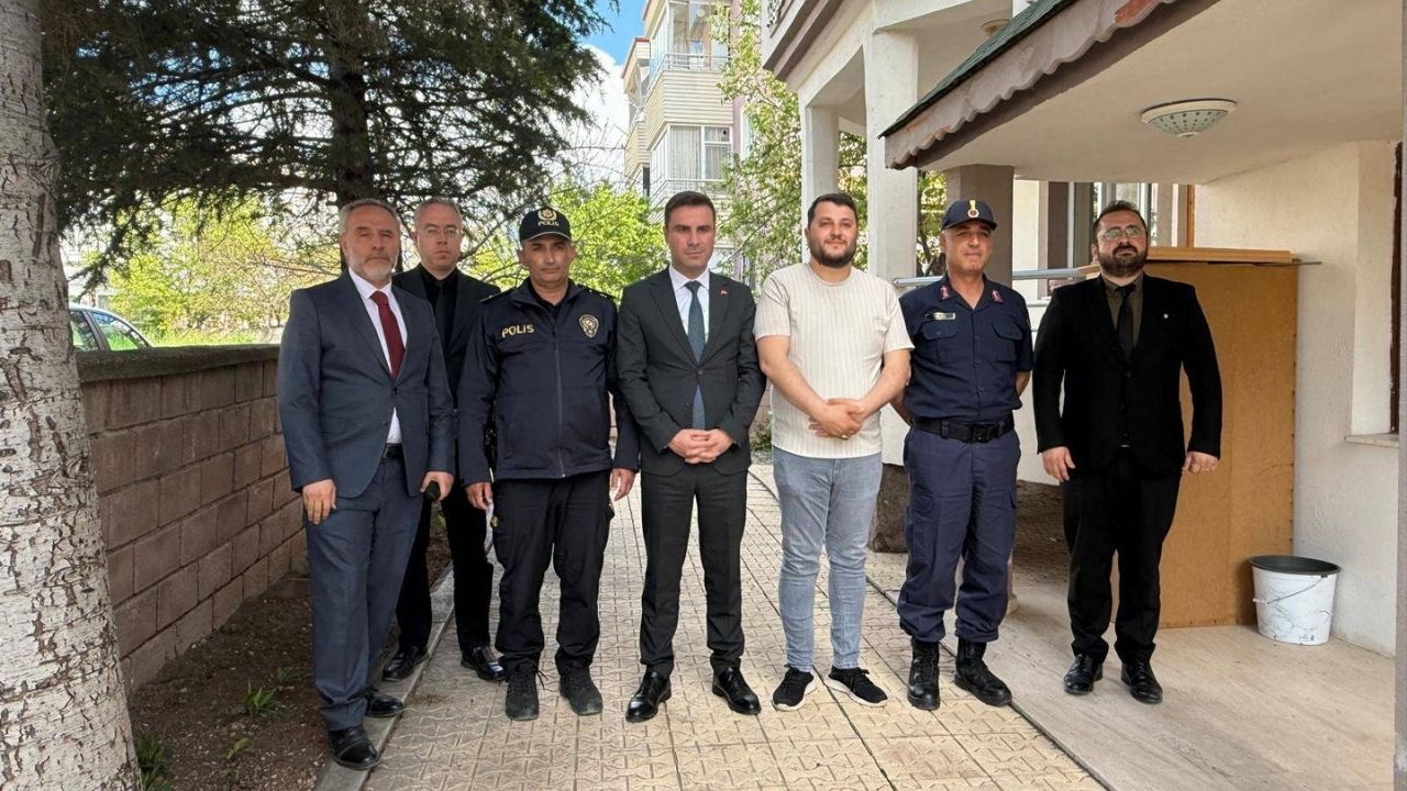 Yozgat Jandarması Bayramda Şehrin Emanetlerini Unutmadı (1)