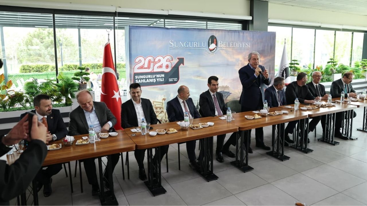 Yozgat Siyasetinin Önemli İsimleri Komşu İlçede Dev Heyet Vatandaşla Buluştu (1)