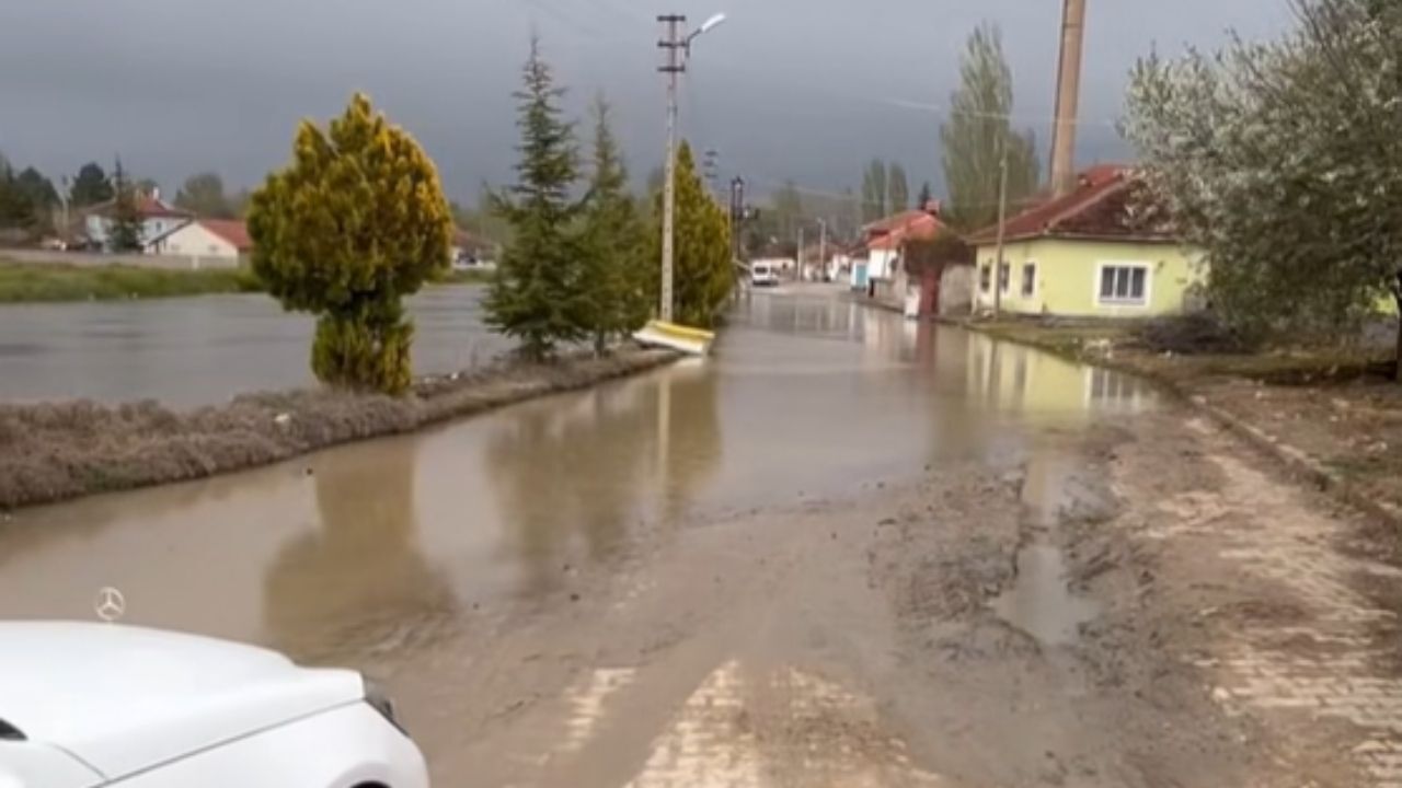 Yozgat Yağışlar Dere Taşkınlarına Neden Oldu Belediye Sahada (2)
