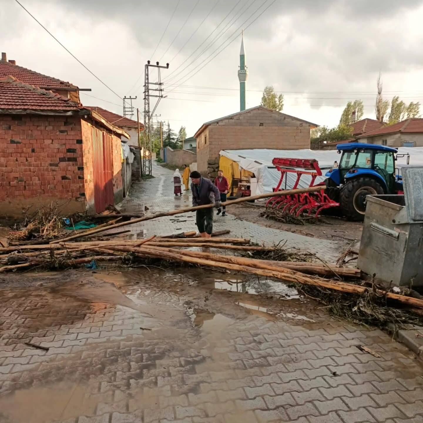 Yozgat'ı Sel Vurdu, Köy Yok Olmaktan Kurtuldu1