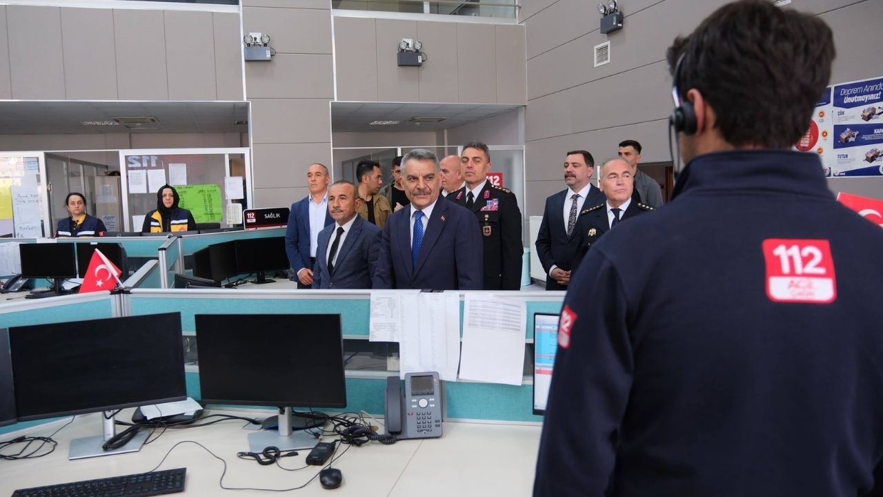 Yozgat'ın Acilin İletişim Kahramanlarına Sürpriz Ziyaret (1)