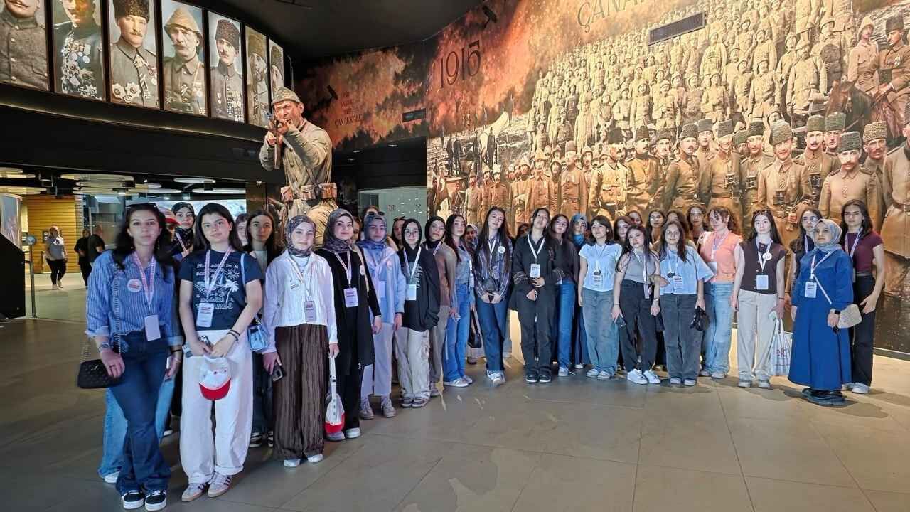 Yozgatlı Gençler Tarihin Yazıldığı Topraklarda (2)