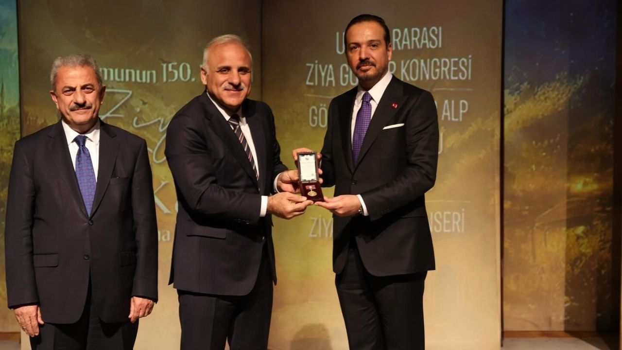 Yozgatlı Kürşad Zorlu’ya Diyarbakır’dan Anlamlı Madalya! (3)