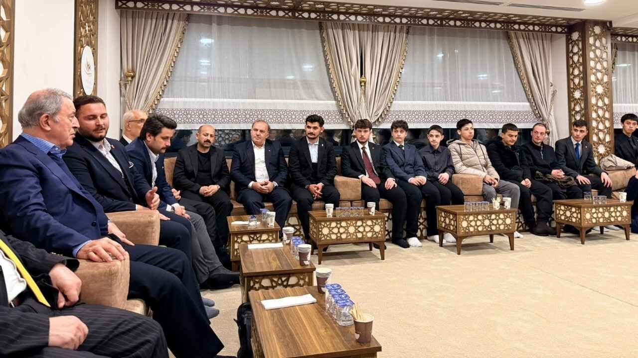 Yozgatlı Vekillerden Gençlere Güçlü Mesaj “Yanınızdayız” (2)