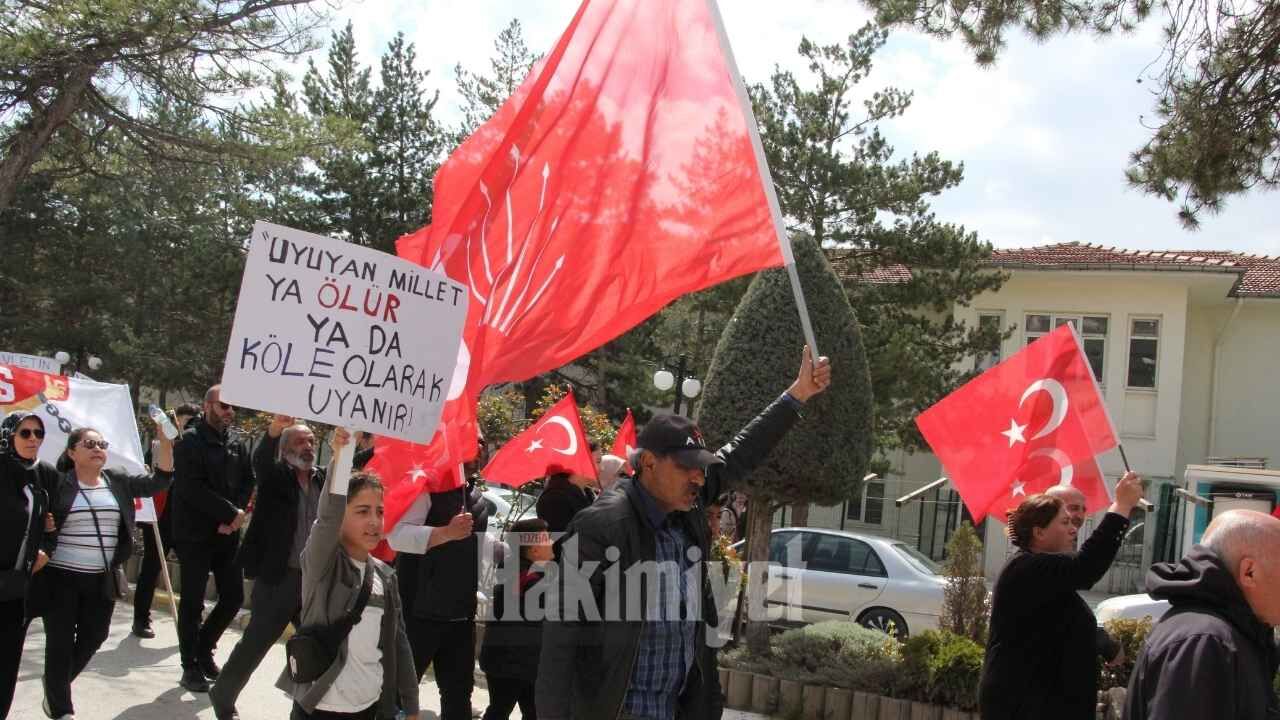 Yozgat'ta 1 Mayıs Emek Ve Dayanışma Günü Yürüyüşü Gerçekleştirildi (9)