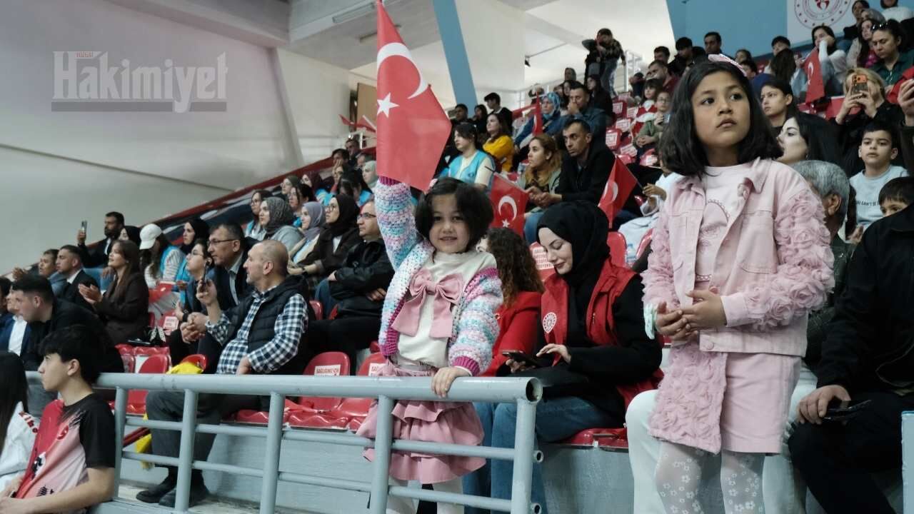 Yozgat'ta 19 Mayıs Bugünün Çocukları Gelecekteki Bayramlarını Kutladı (5)