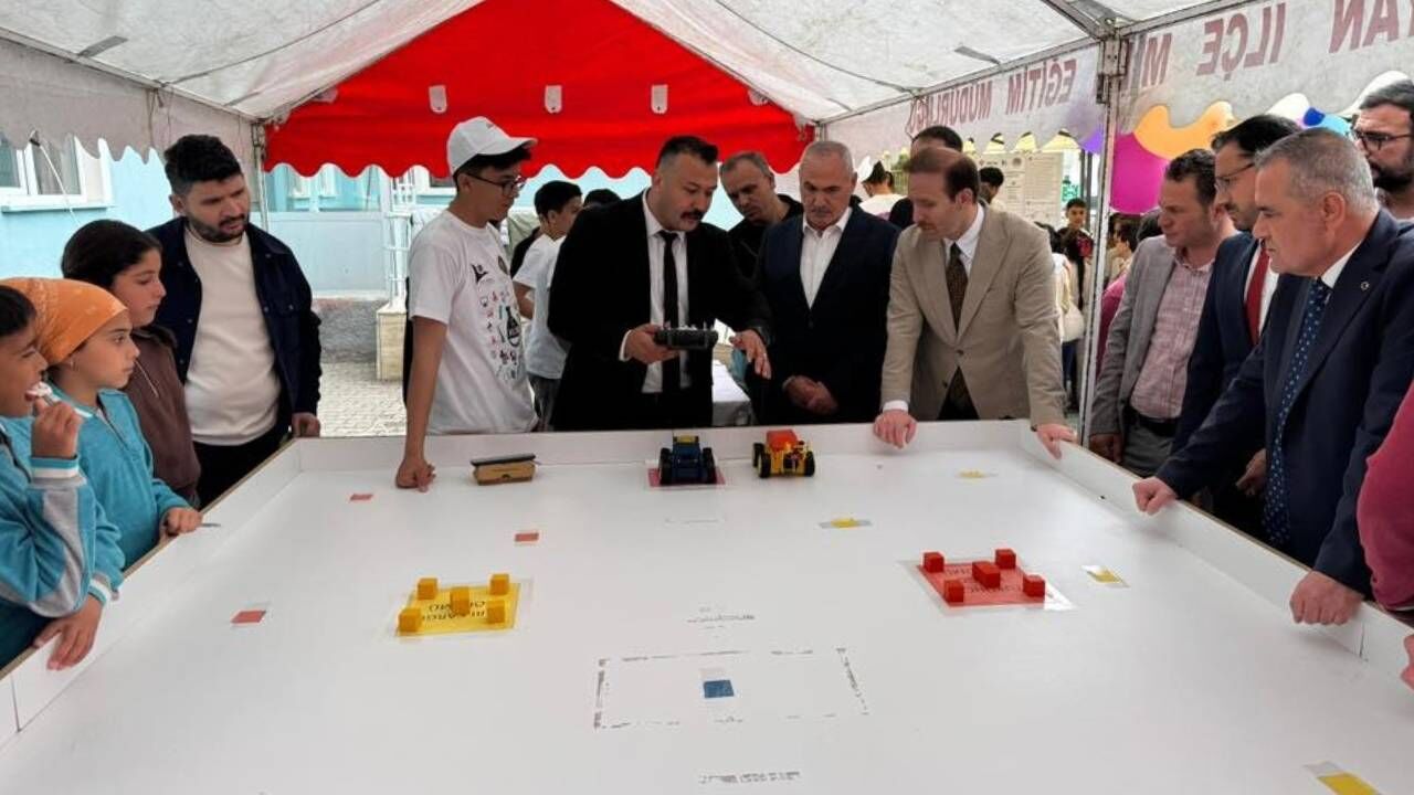 Yozgat'ta Bilim Fuarı Coşkusu (4)