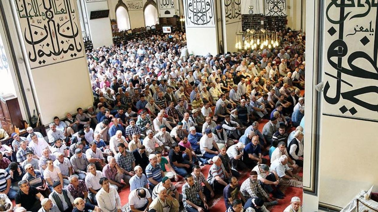 Yozgat'ta Cuma Günü Minberden Yükselen Ses (2)