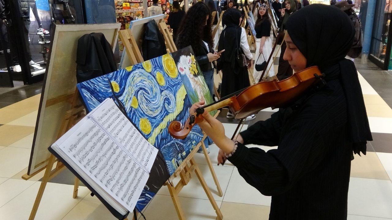 Yozgat’ta Genç Ressamlardan Görsel Şöleni (4)