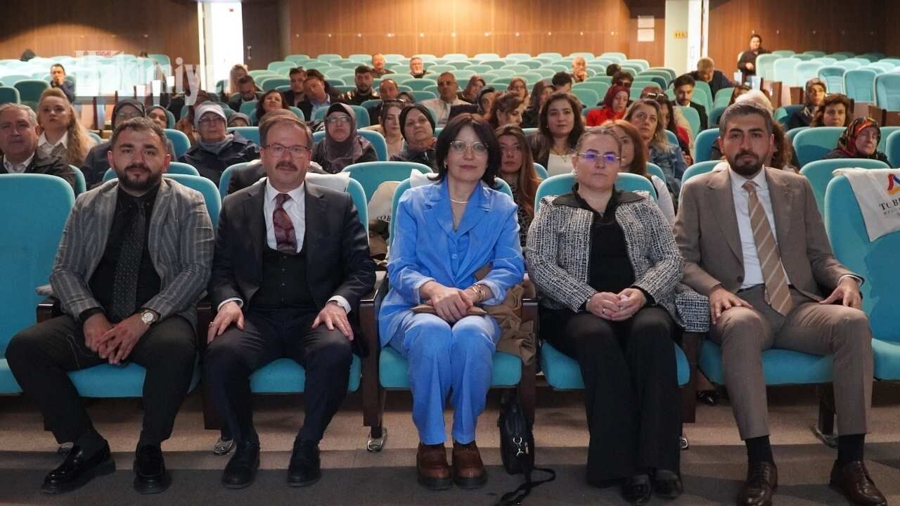Yozgat'ta Gerçekleşen Seminer Bilgiyi Doğrudan Verdi! (2)