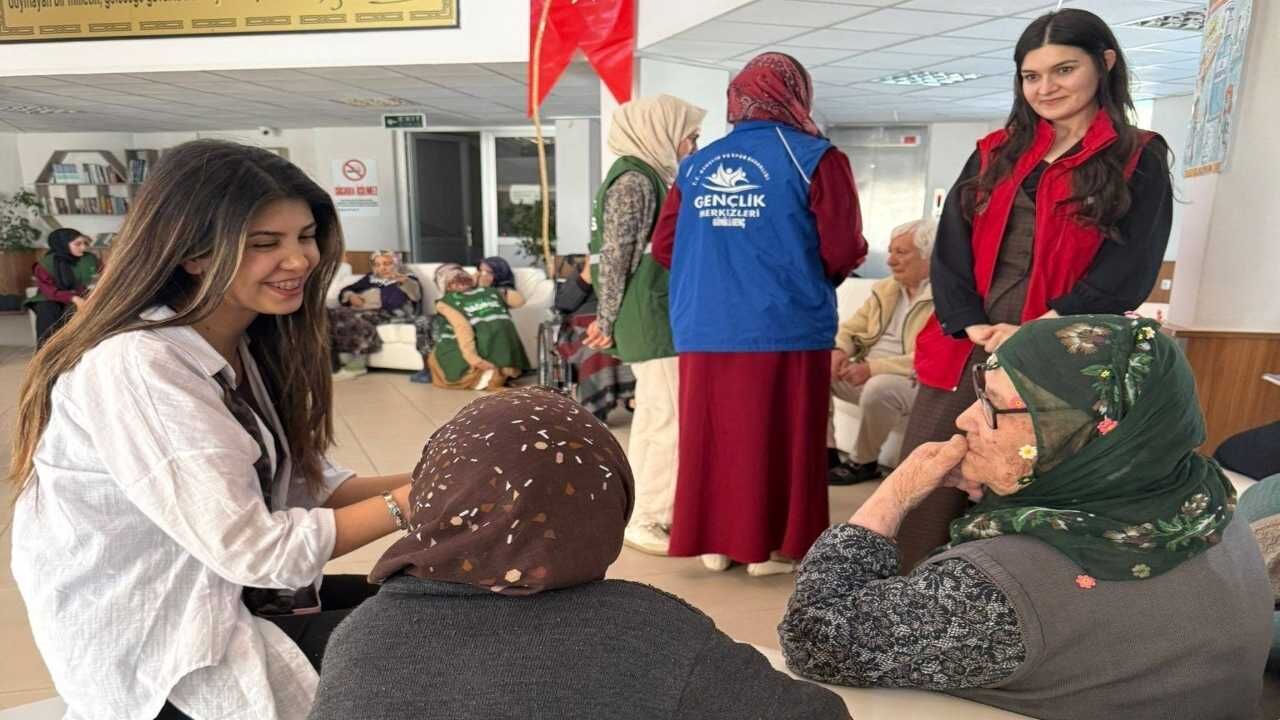 Yozgat’ta Gönülleri Isıtan Ziyaret Kuşaklar Bir Araya Geldi (3)