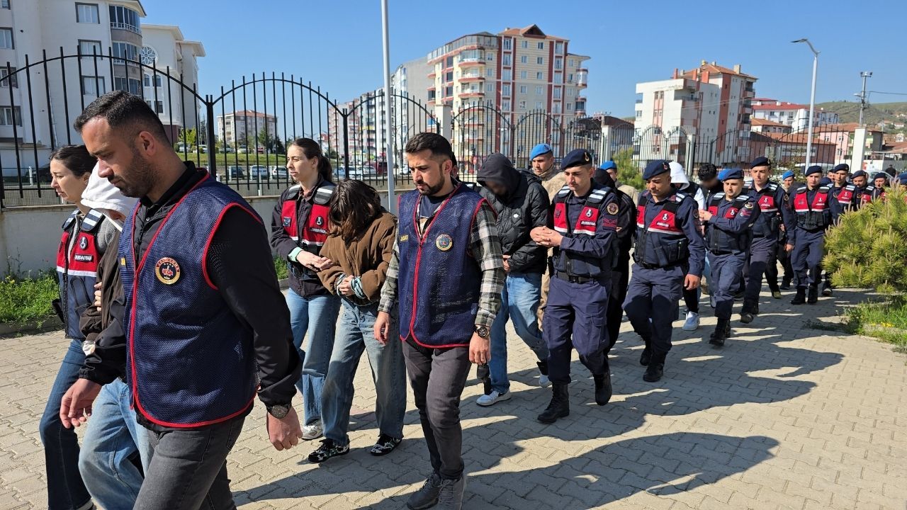Yozgat’ta Jandarma Milyarlık Ağı Çökertti! (2)