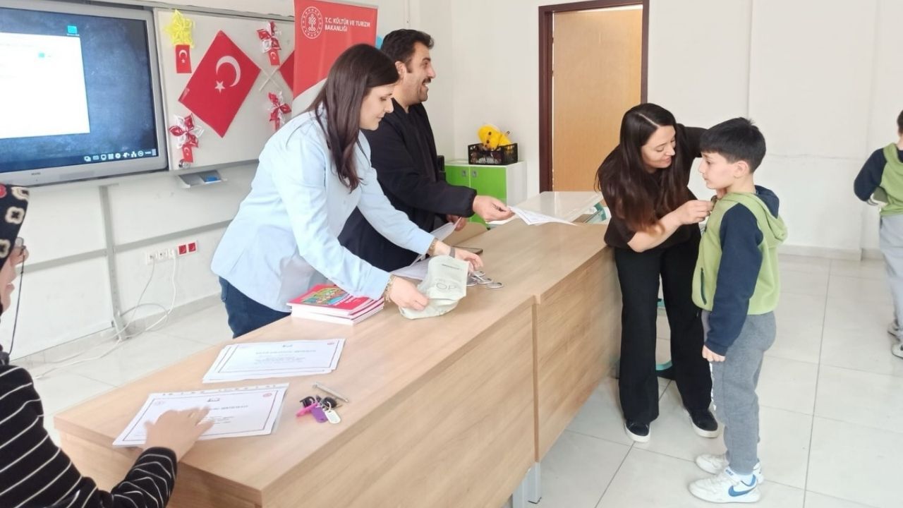 Yozgat'ta Kültürü Minikler Yaşatıyor (2)