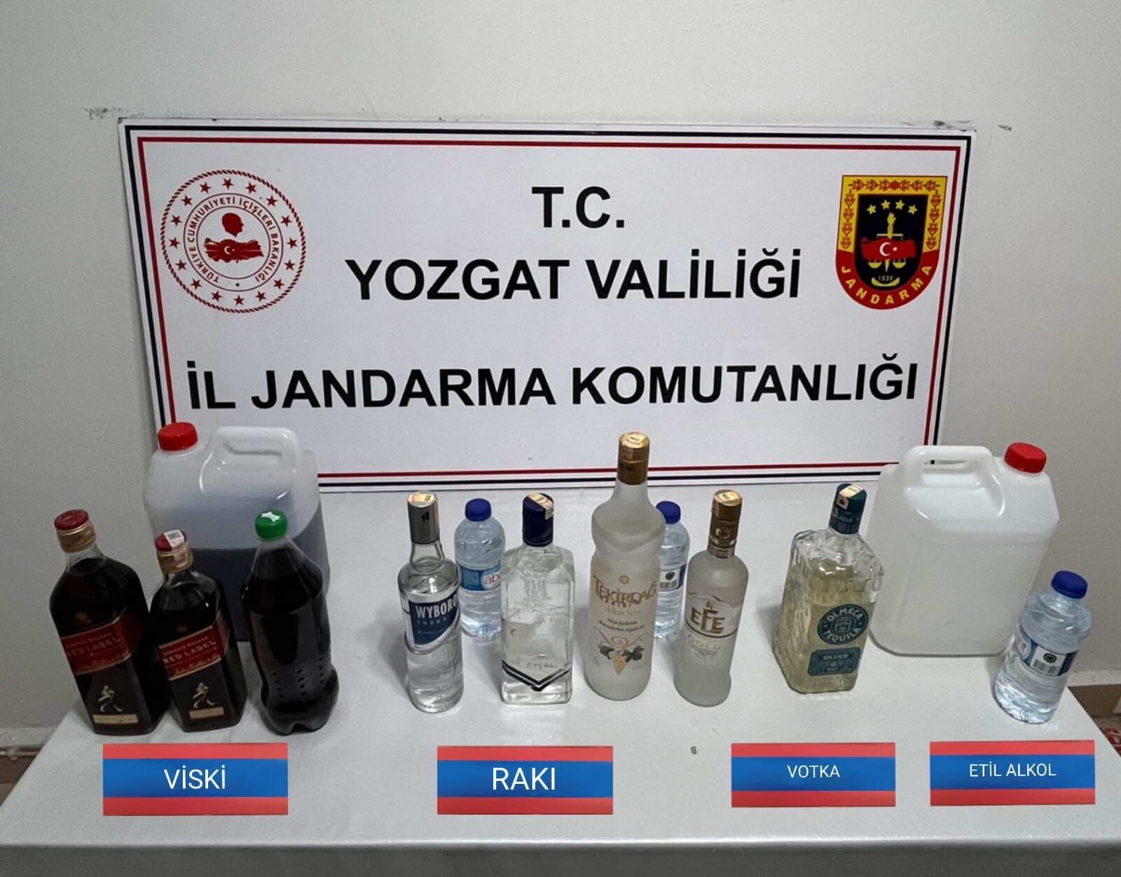 Yozgat'ta Litrelerce Sahta Alkol Yakalandı