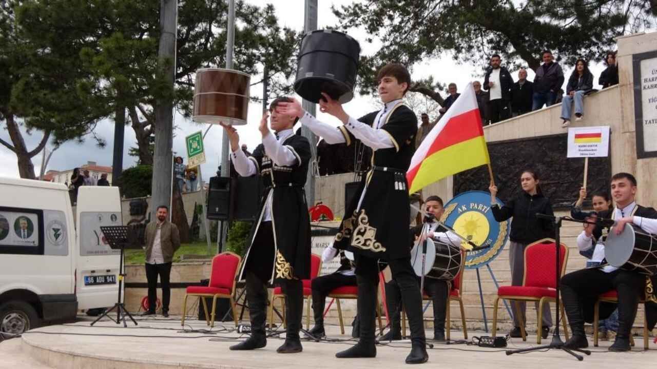 Yozgat'ta Renkli Görüntülere Sahne Olan Şenlik Büyük İlgi Gördü (3)