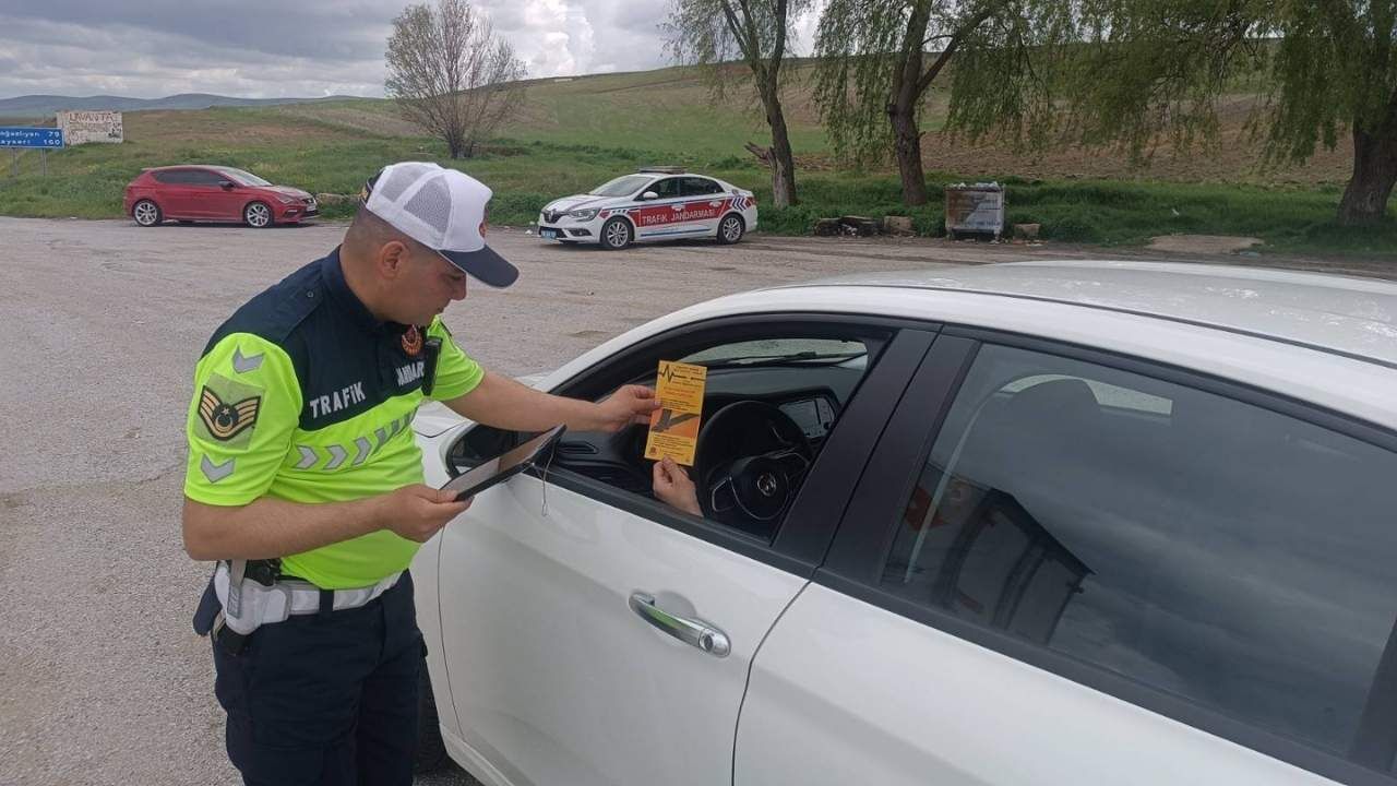 Yozgat'ta Trafik Uygulamasında Beklenmeyen Uygulama (2)