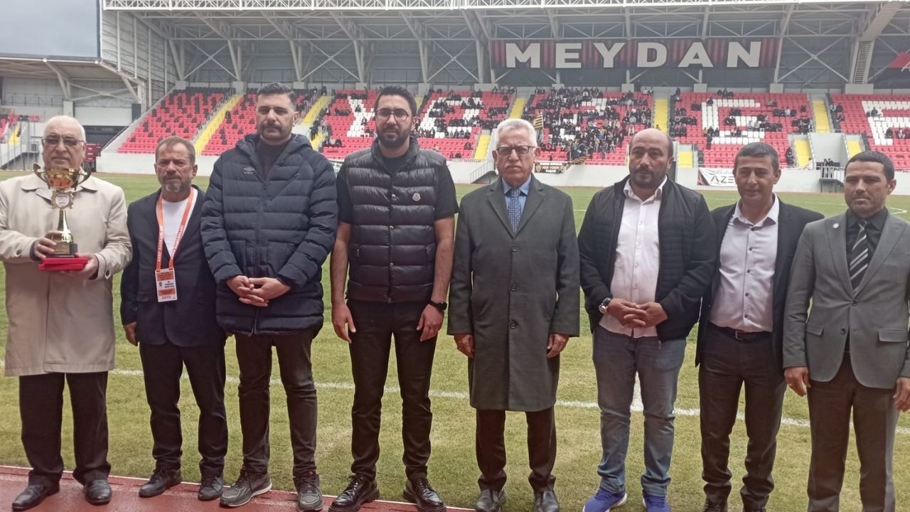 Zirveye Adını Yazdırdılar! Yozgat'ta Şampiyonluk Coşkusu (2)