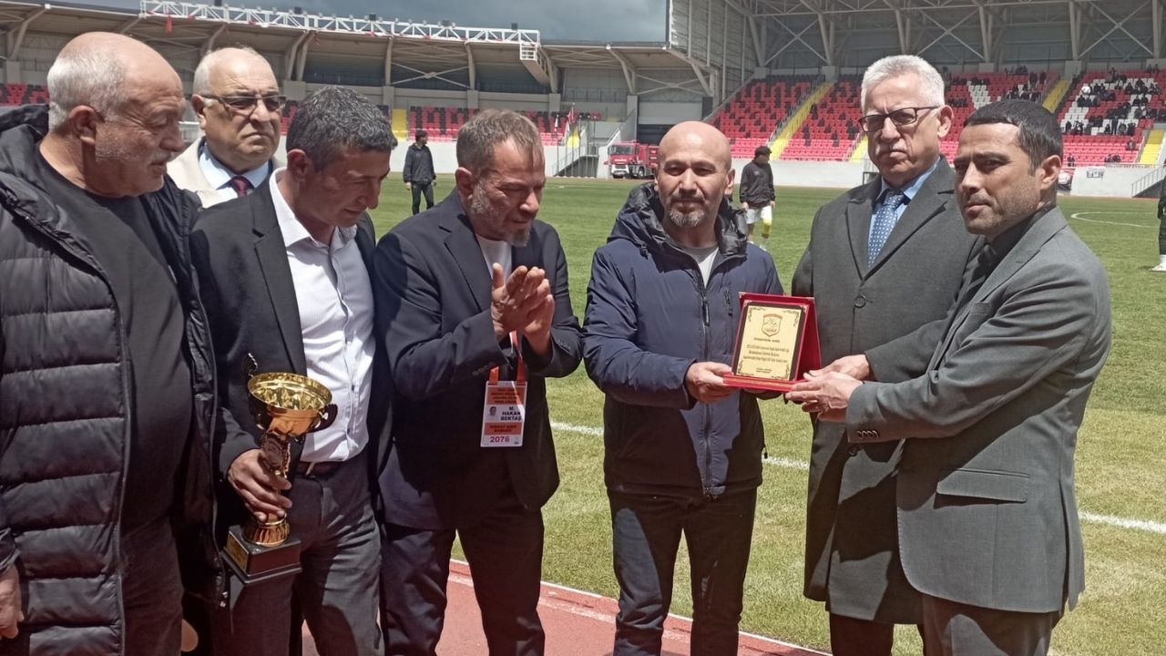 Zirveye Adını Yazdırdılar! Yozgat'ta Şampiyonluk Coşkusu (4)