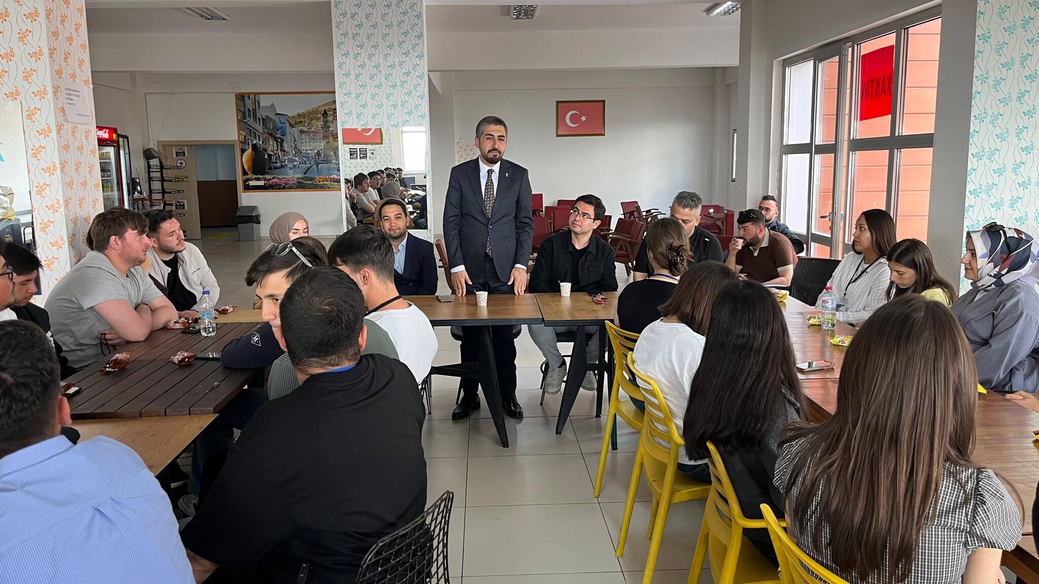 Ak Partili Başkan, Gençlerin Hedefini Dinledi-1