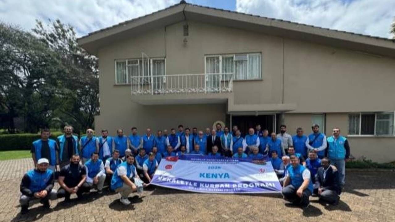 Akdağmadeni’nin Emanetleri Kenya’da Bayram Sevincine Dönüştü (2)