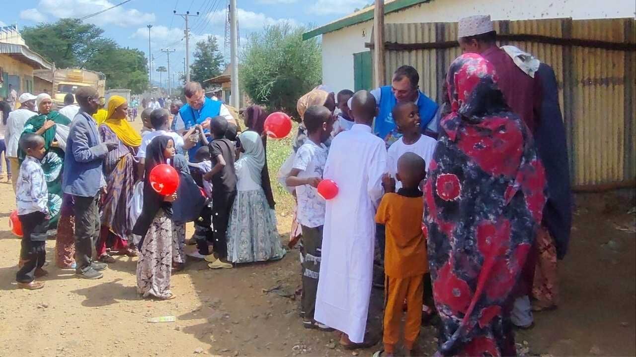 Akdağmadeni’nin Emanetleri Kenya’da Bayram Sevincine Dönüştü (4)