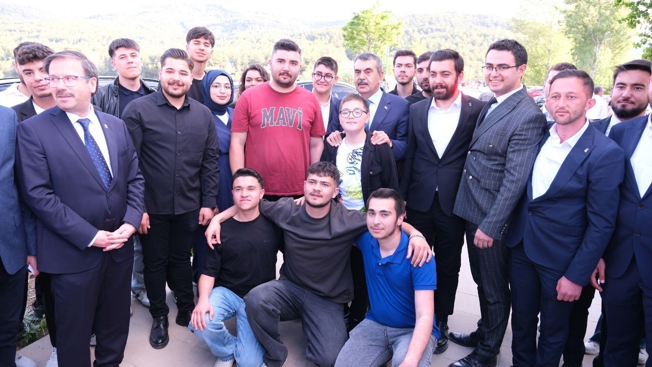 Bakan Tekin, Yozgat'ta Maarif Modeli Ve Muhalefet Tartışmalarını Değerlendirdi (7)