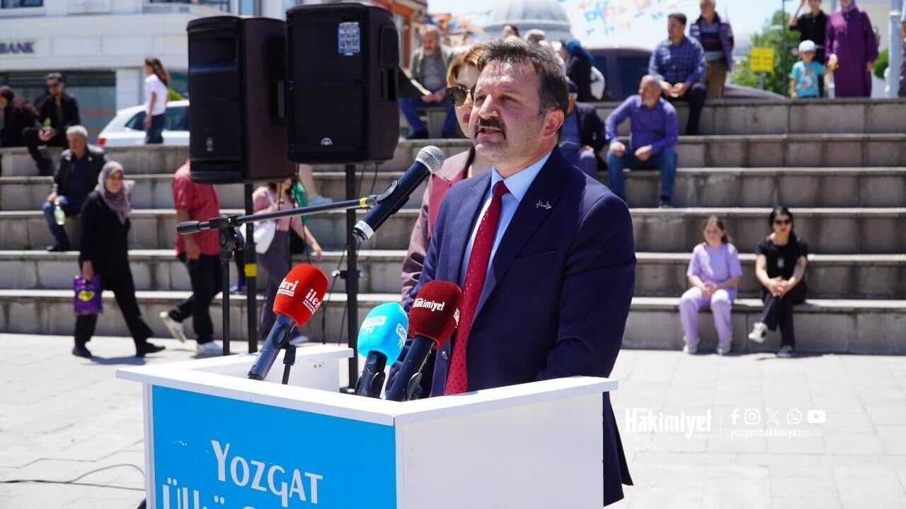 Cumhuriyet Meydanı’nda Türk Dünyası Rüzgarı Esti! (2)