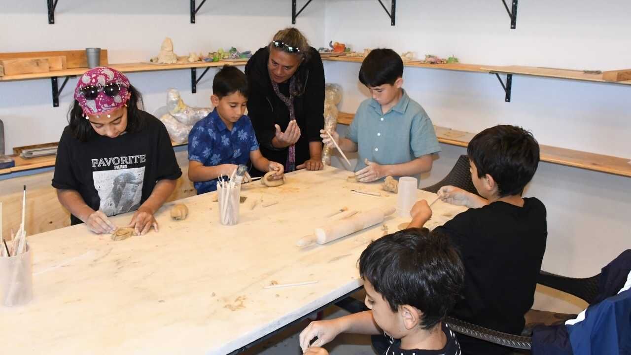 Geleceğin Sanatçıları Yozgat’ta Yetişiyor Çocuklar İçin Ücretsiz Sanat Atölyesi (10)