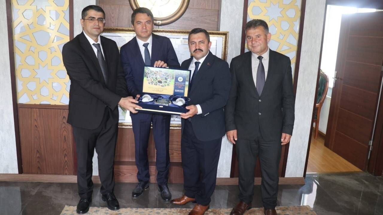 Sadece Tebrik Değil, Yol Mesaisi! Başkan Yalçın’dan Akdağmadeni İçin Yeni Hamle (1)