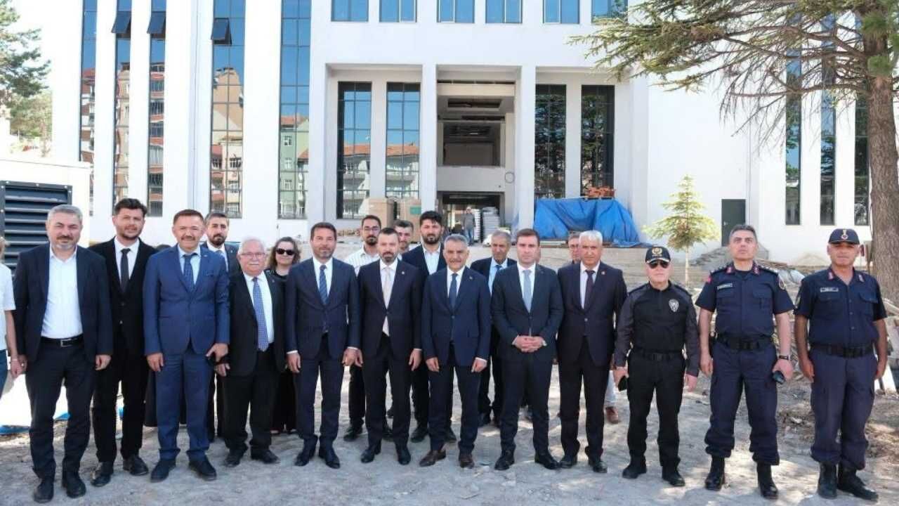 Sarıkaya Yeni Hükümet Konağı İçin Gün Sayıyor