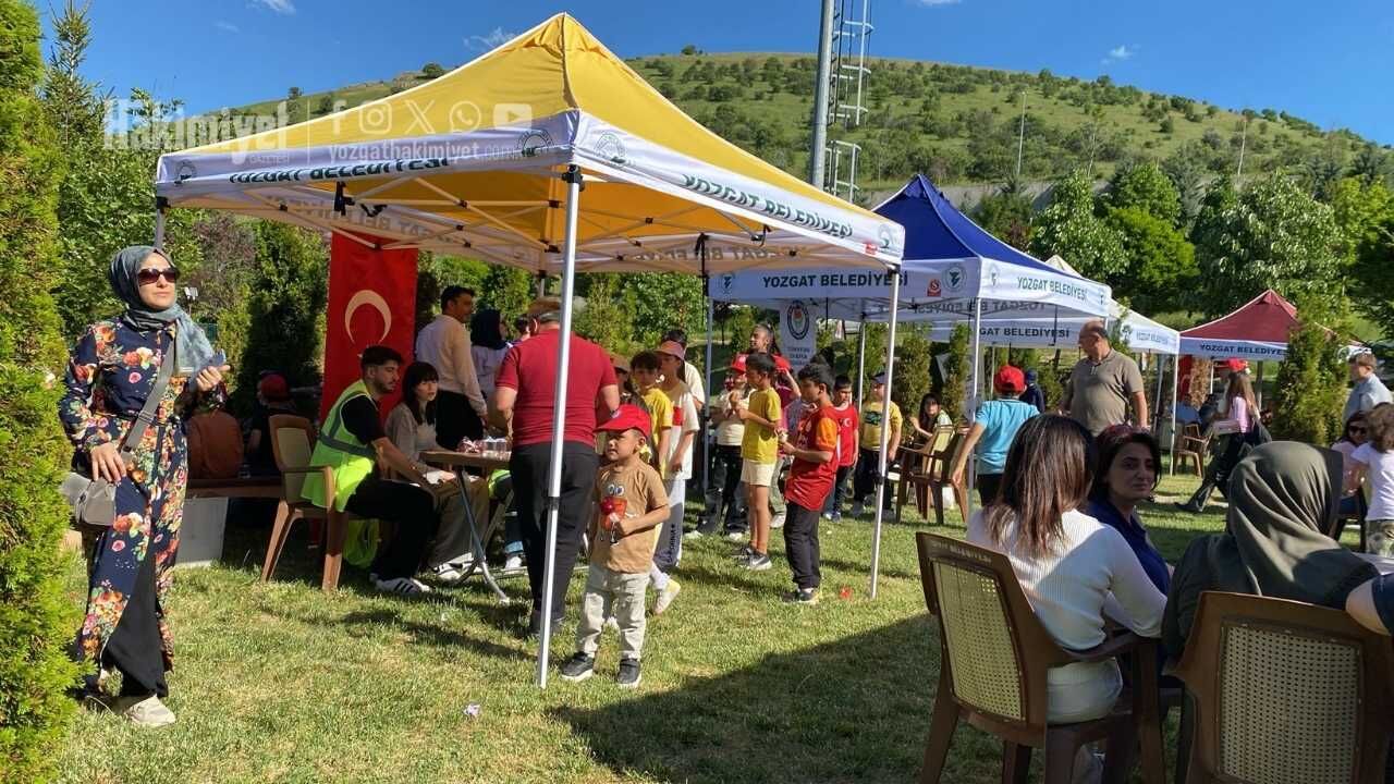 Sevgi̇ Ay 2026 06 17T165941.379