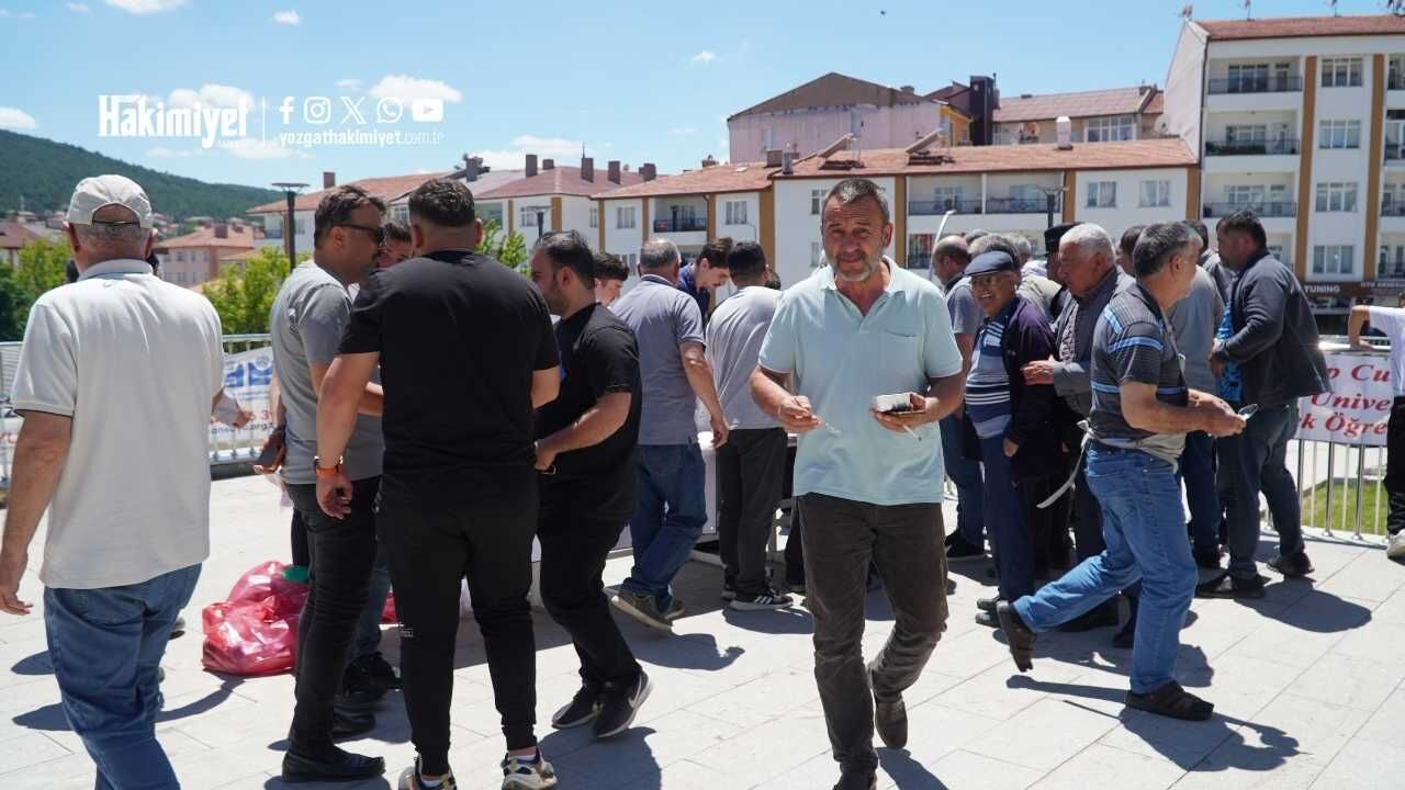 Yaşamını Yitiren Yozgatlı Genç Aşure Hayrıyla Anıldı (3)