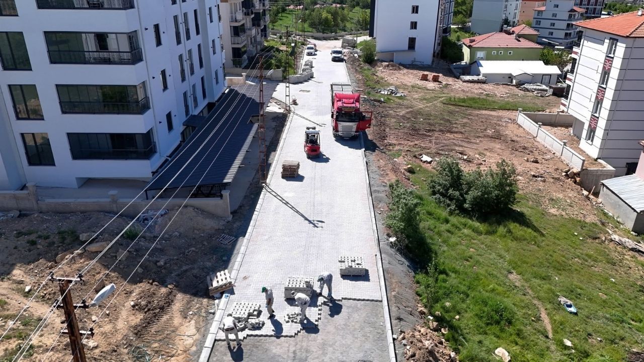 Yozgat Akdağmadeni’nde Büyük Değişim! Belediye Ekipleri Dört Koldan Çalışıyor