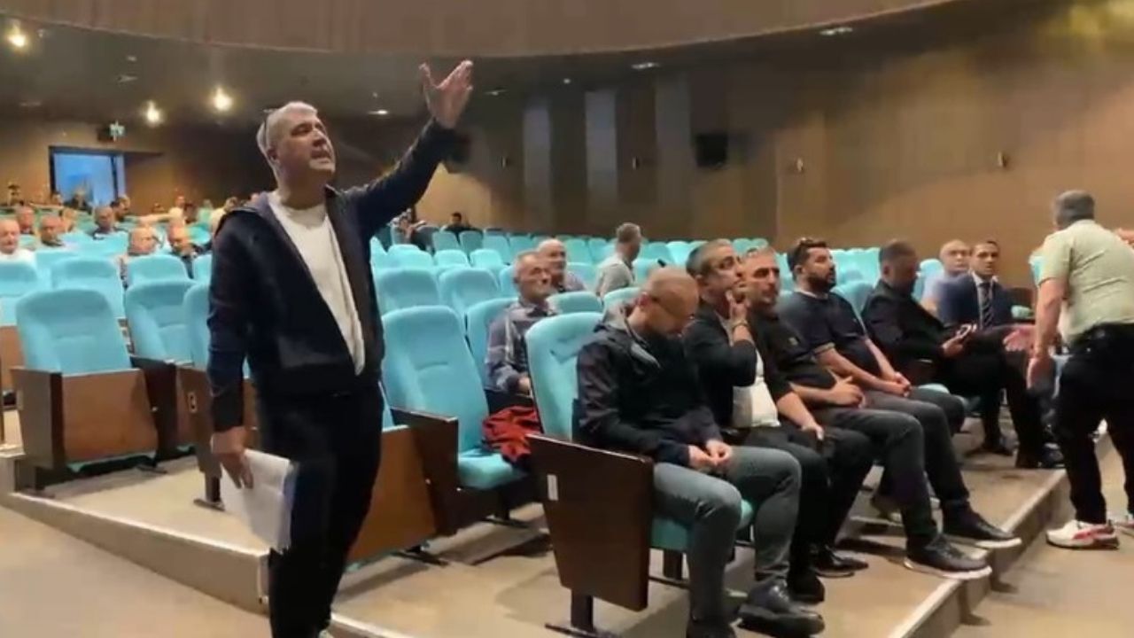 Yozgat Bozokspor Kongresinde Tartışma “Bize Yozgat Ve Taraftar Hesap Sorabilir. Sen Soramazsın!” (3)