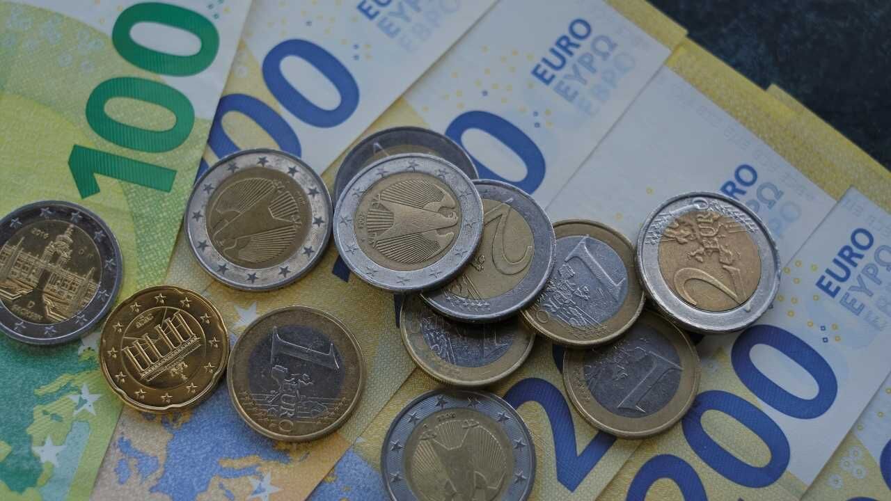 Yozgat Irmak Döviz’den Haftalık Rapor Dolar Ve Euro Yükselişte! (2)