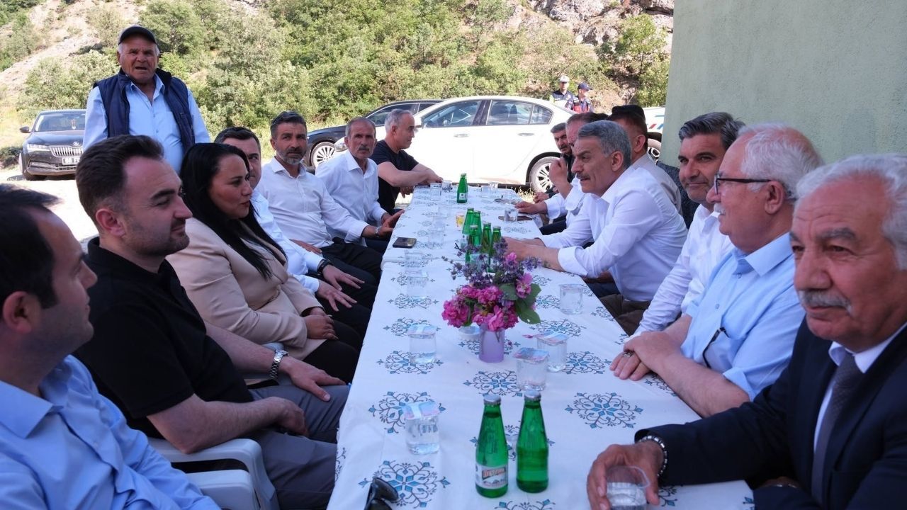 Yozgat'ın Köy Muhtarına Vali Özkan'dan Tam Not!