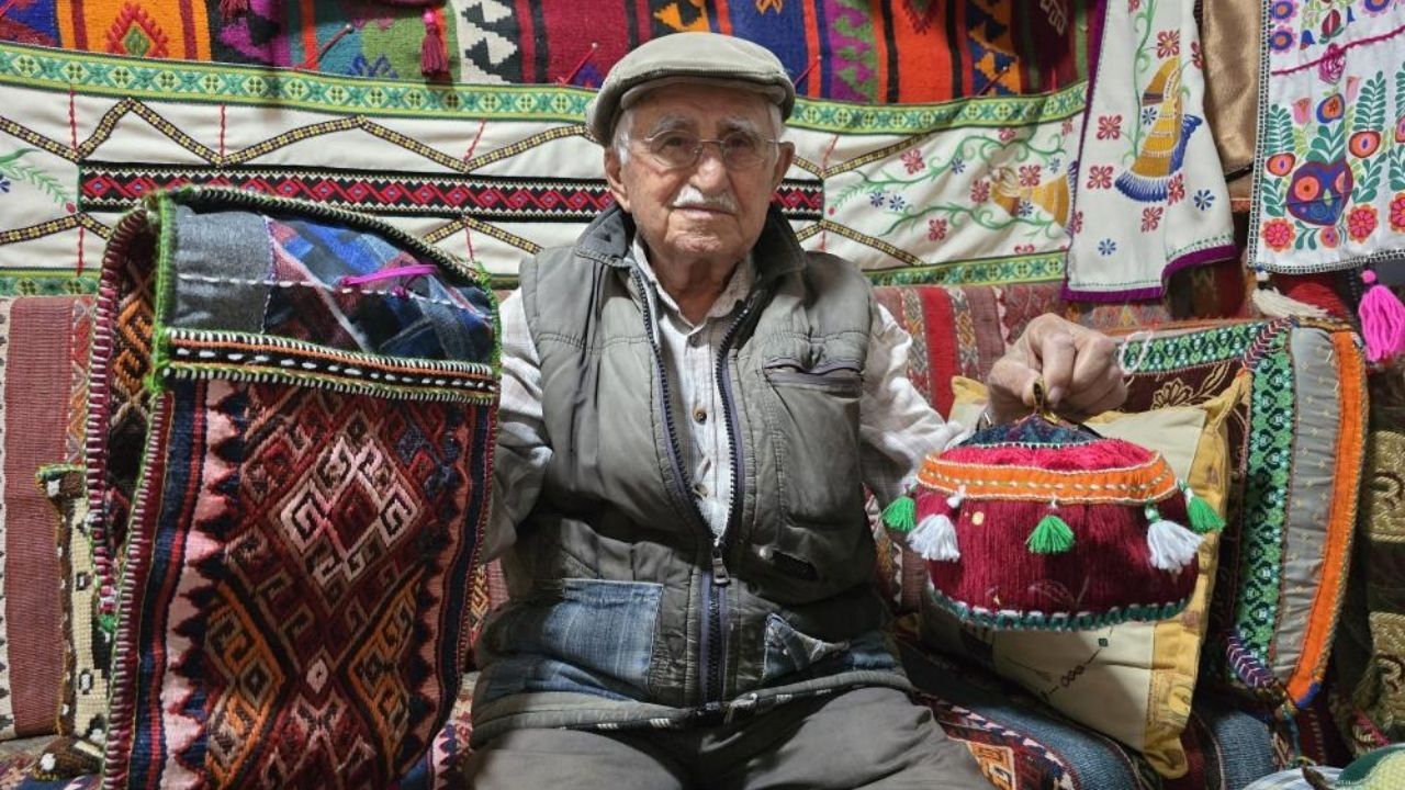 Yozgatlı 86 Yaşındaki Mustafa Taş Evini Müze Gibi Kullanıyor (2)