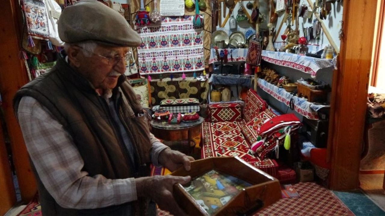 Yozgatlı 86 Yaşındaki Mustafa Taş Evini Müze Gibi Kullanıyor (6)