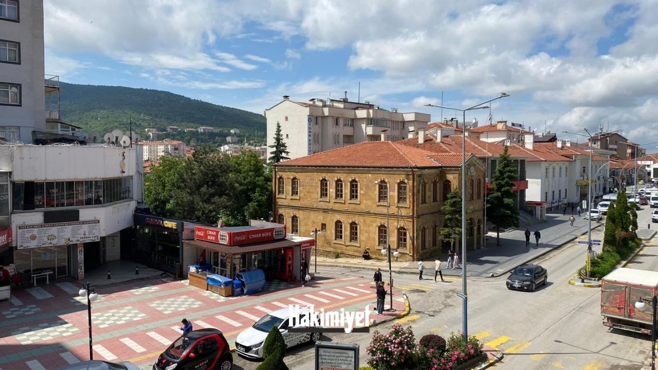 Yozgat'ta 13 Haziran Hava Durumu Gök Gürültülü Sağanak Yağış Bekleniyor (3)