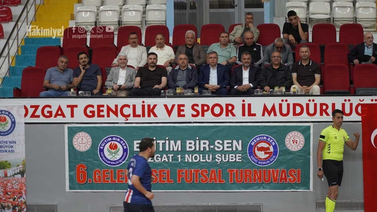 Yozgat'ta 6. Geleneksel Futsal Turnuvası Heyecanı Sona Erdi (1)