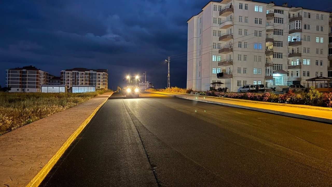 Yozgat'ta Asfalt Seferberliği Başladı (2)