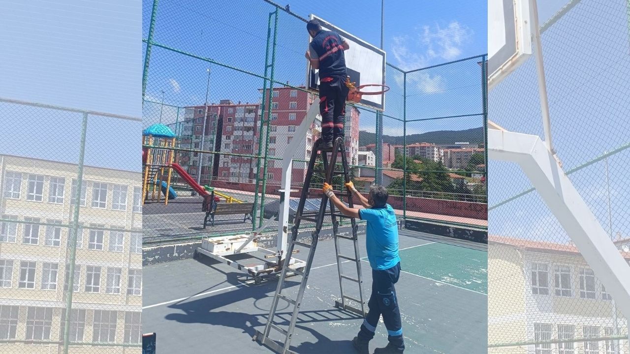 Yozgat'ta Belediye Bakım, Onarım Ve Temizlik Çalışmalarını Aynı Anda Yürütüyor (2)