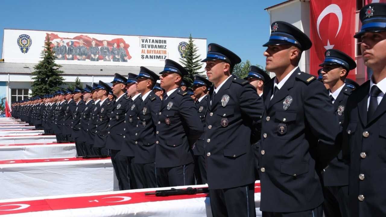 Yozgat'ta Duygusal Anlar Yüzlerce Genç Aynı Anda Yemin Etti!