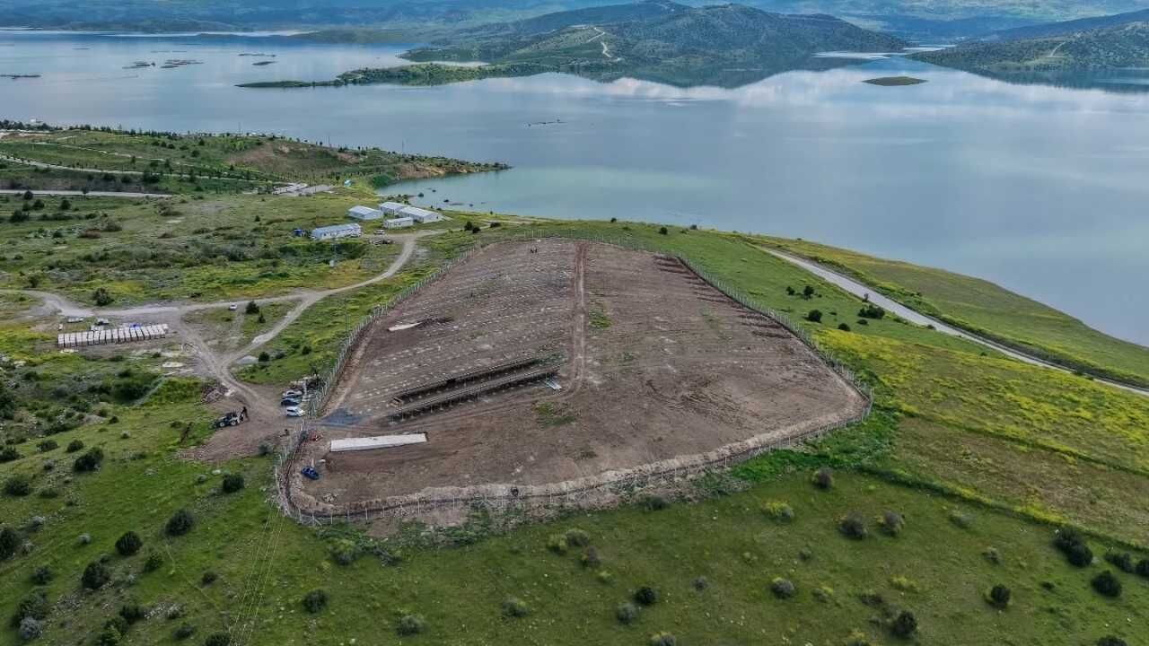 Yozgat'ta Güneş Enerjisi Santralinde Önemli Aşamaya Gelindi (2)